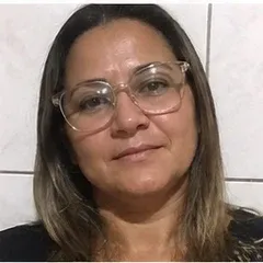 Ana Clara D.